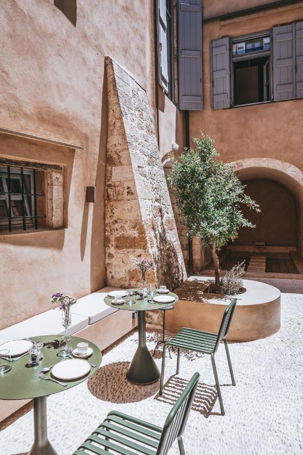 Azade Chania Otel *